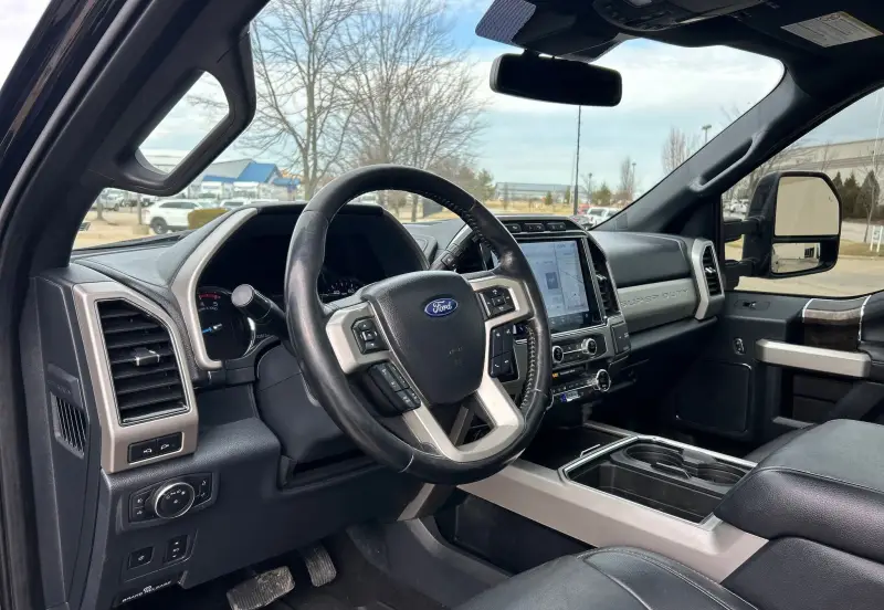 2022 Ford F250 Super Duty photo 21
