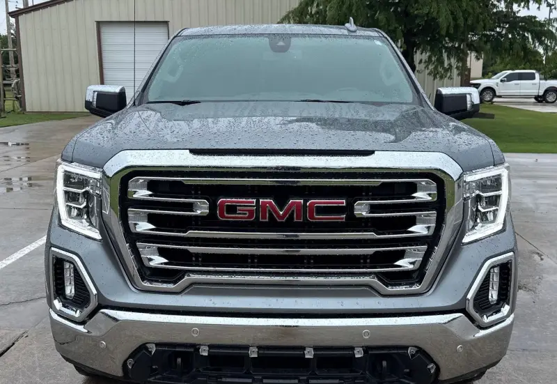 2021 GMC Sierra 1500 photo 2