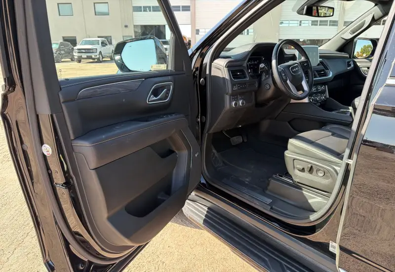 2021 GMC Yukon photo 10