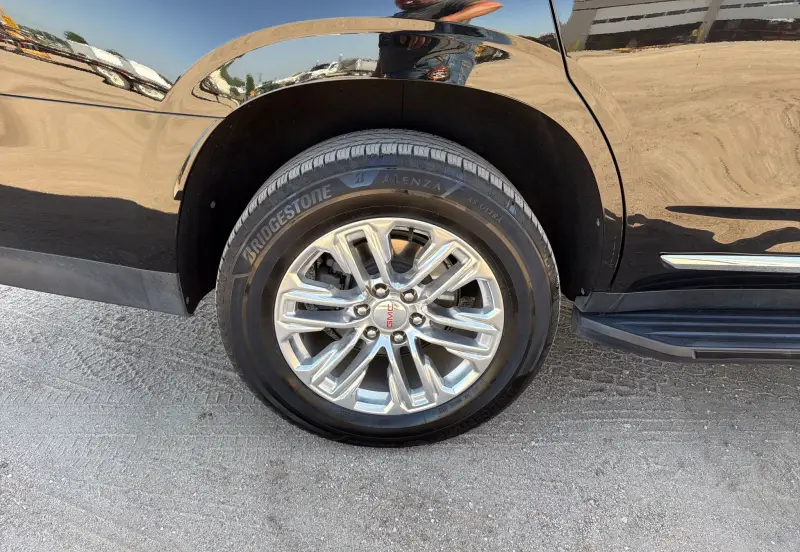 2021 GMC Yukon photo 48
