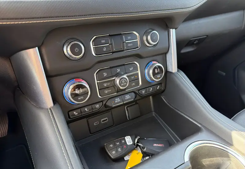 2021 GMC Yukon photo 20