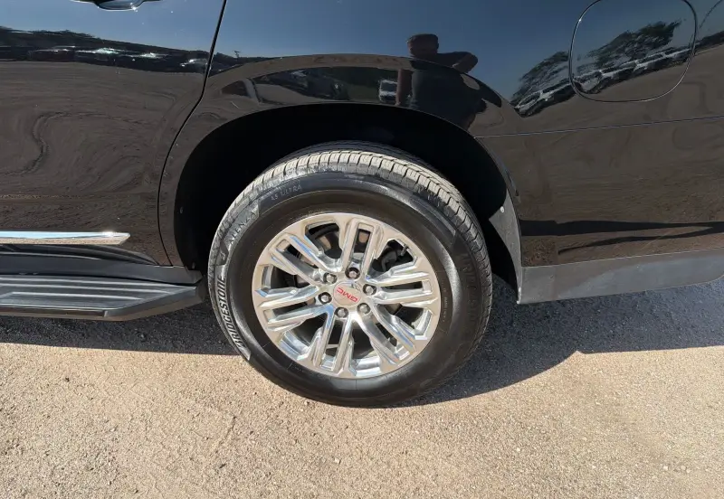 2021 GMC Yukon photo 50