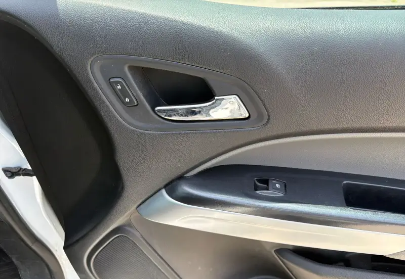 2017 Chevrolet Colorado photo 32