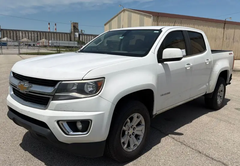 2017 Chevrolet Colorado photo 1