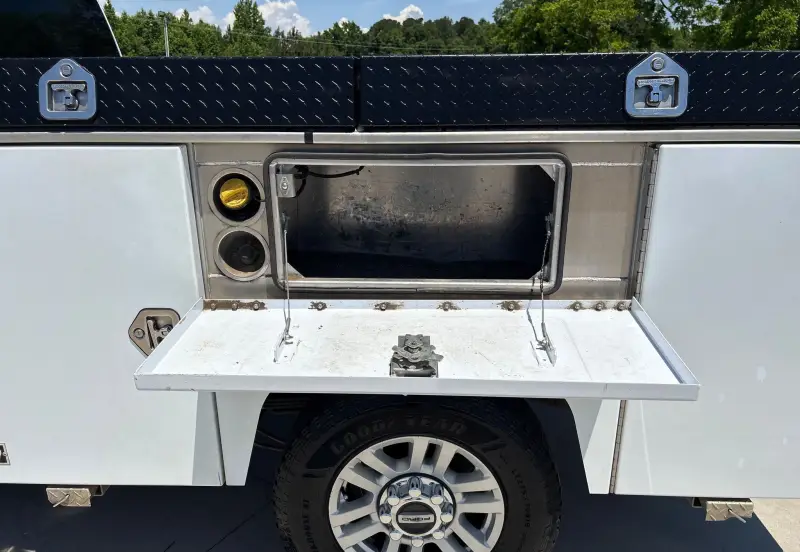 2018 Ford F350 Super Duty photo 12