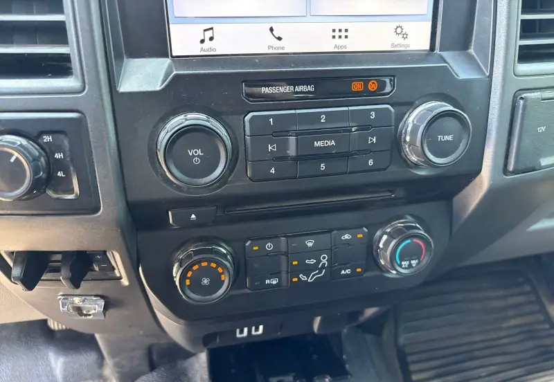 2018 Ford F350 Super Duty photo 62