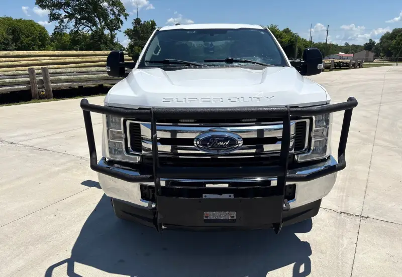 2018 Ford F350 Super Duty photo 21