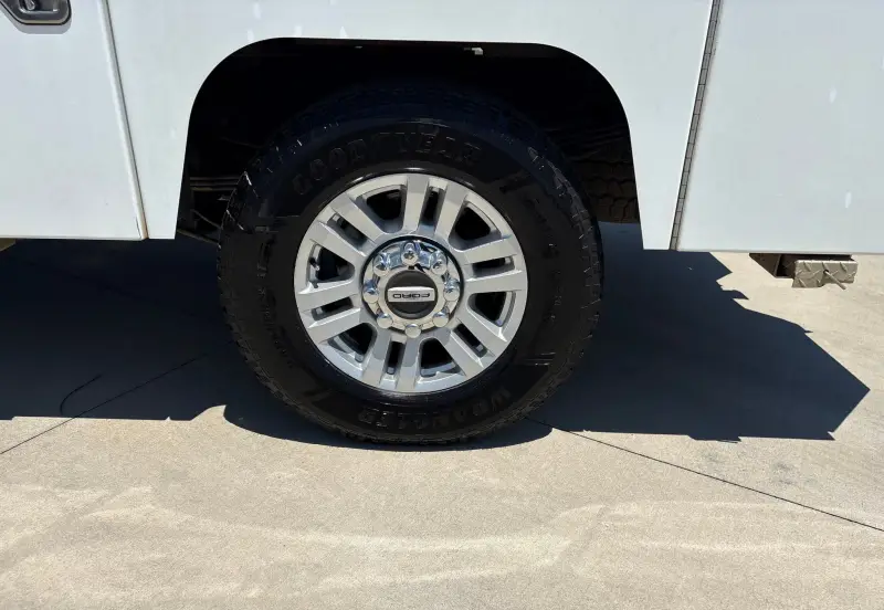 2018 Ford F350 Super Duty photo 98