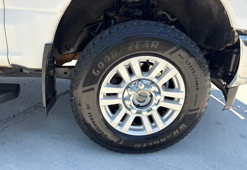 2018 Ford F350 Super Duty photo 94