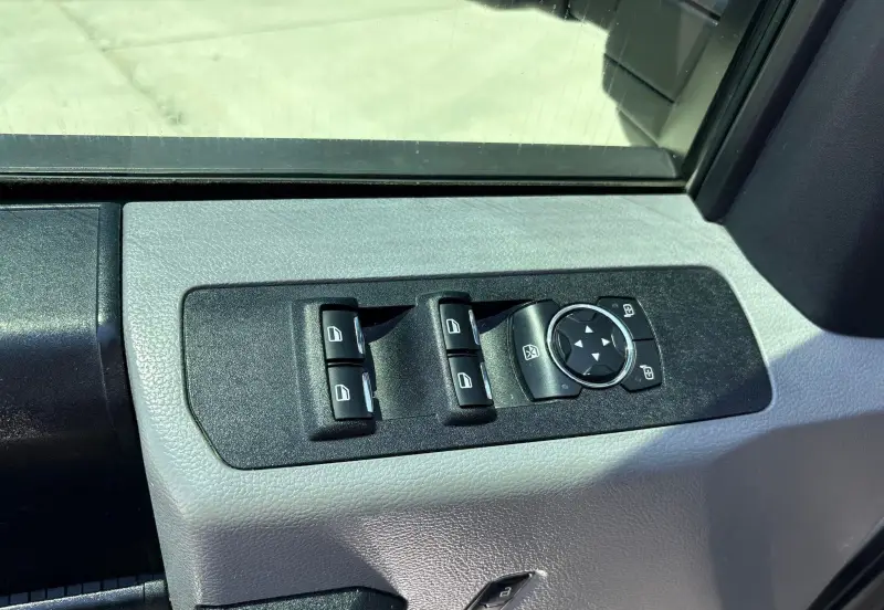 2018 Ford F350 Super Duty photo 50